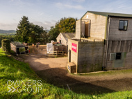 FOB071023-3 - Fergal O'Brien Stable Visit